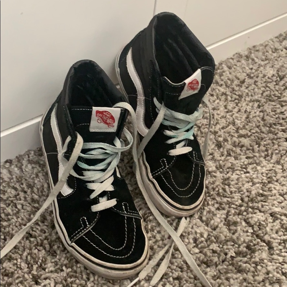 Black High Top Vans 🖤